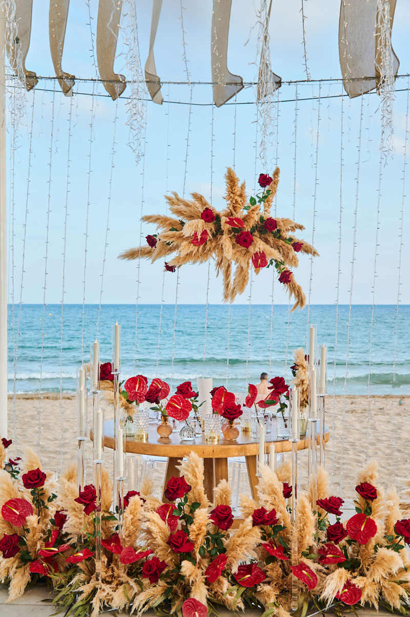 Detalles florales. La Wedding planner & designer de decoraciones para bodas exteriores.